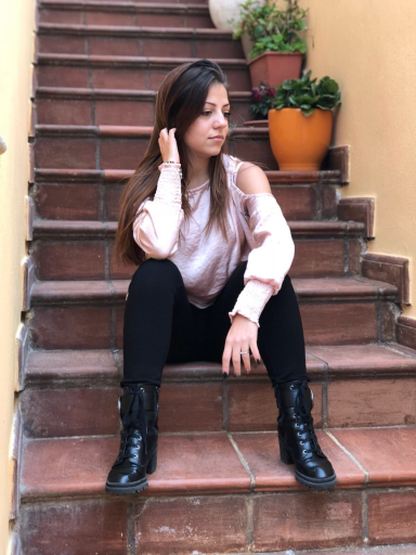 Foto profilo di Aurora Taras (@aurorata_00) su We Are Students